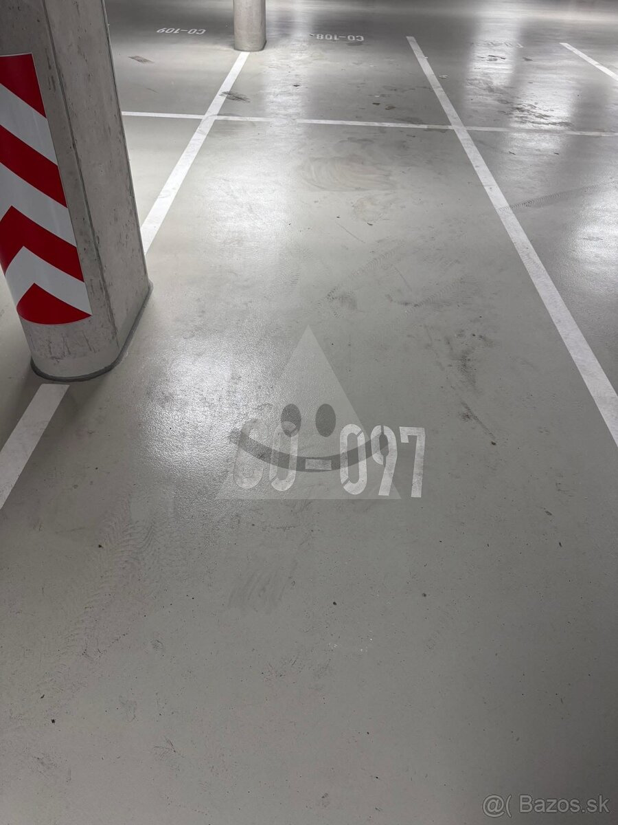 Ponúkame Vám na prenájom garážové statie v Petržalke