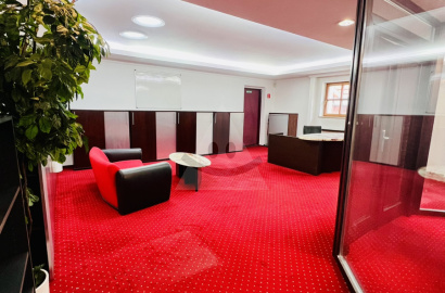 Reprezentatívne priestory centrum / 85 m2 / Žilina - Mariánske námestie