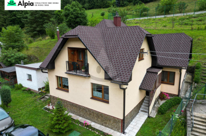 Rodinný dom v centre obce /841 m2/ Liptovské Revúce