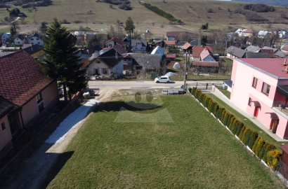Stavebný pozemok s mobilným domom /1100 m2/, Rajecké Teplice - Konská